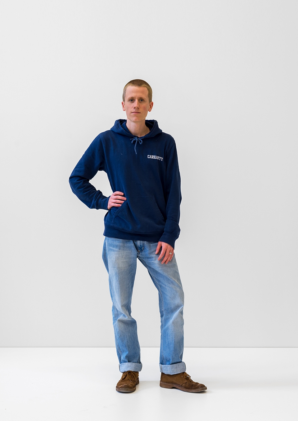 德国艺术家Simon Freund“自拍”艺术展-11