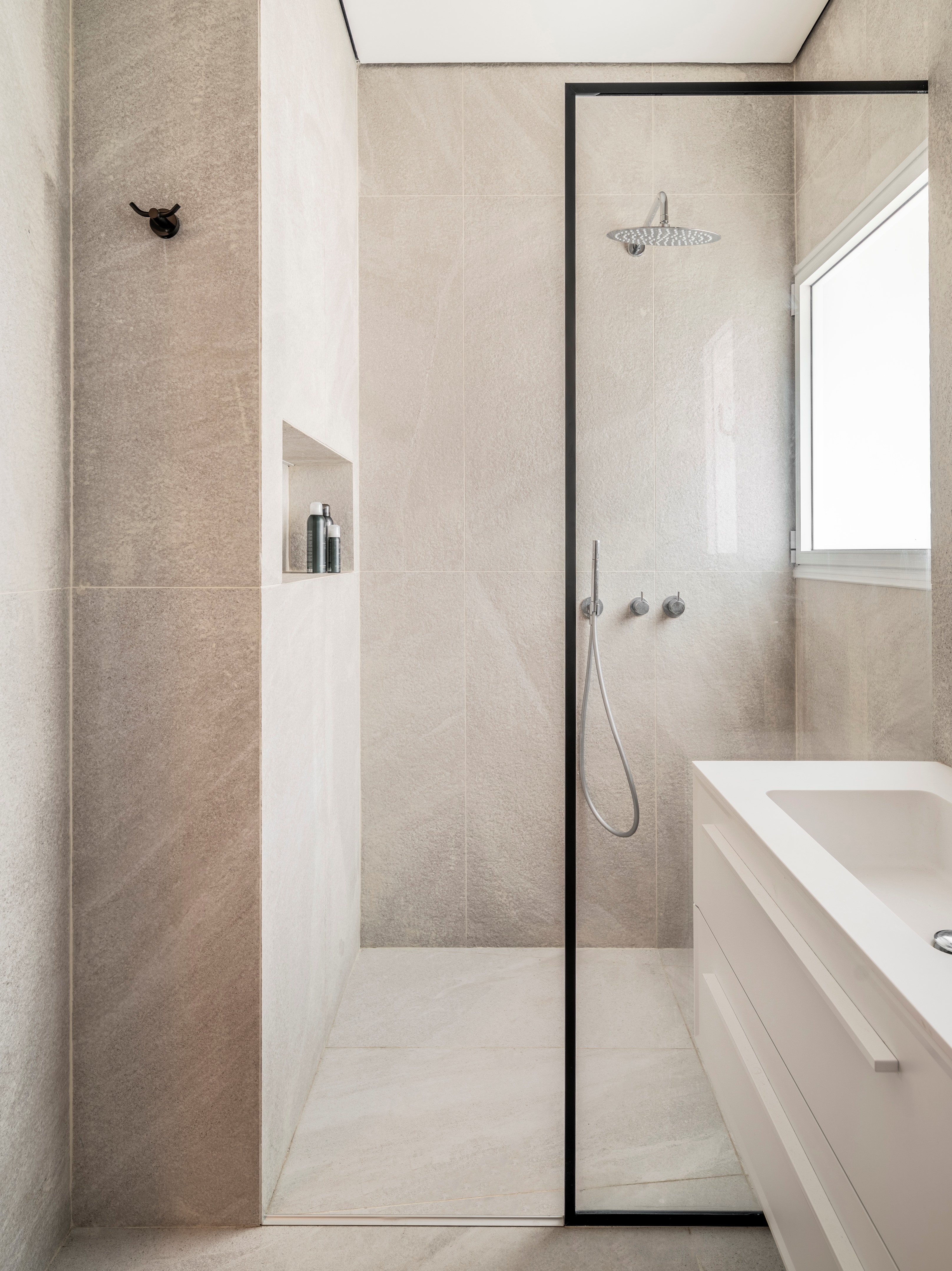 现代主义宝石 · K·O·T Architects 的公寓设计丨以色列特拉维夫丨K.O.T. Architects-26