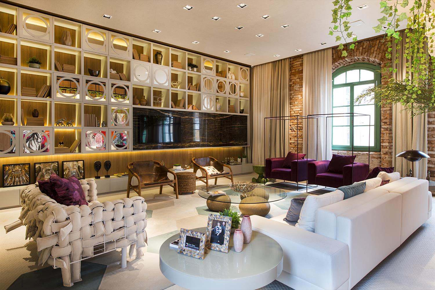 哥特风“祈祷与爱”居住空间设计-4