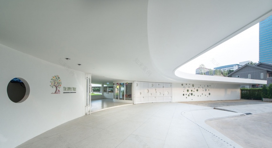 弧形苹果树幼儿园丨泰国曼谷丨Architectkidd-7