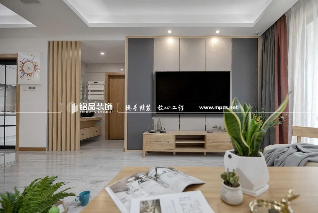 《甜野男孩》丁真风北欧家居，自然原木的诗意空间-36