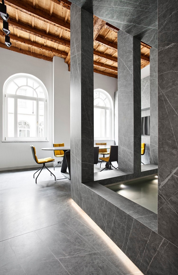 德赛斯岩板米兰旗舰店丨意大利米兰丨著名建筑师 Héctor Ruiz Velázquez-3