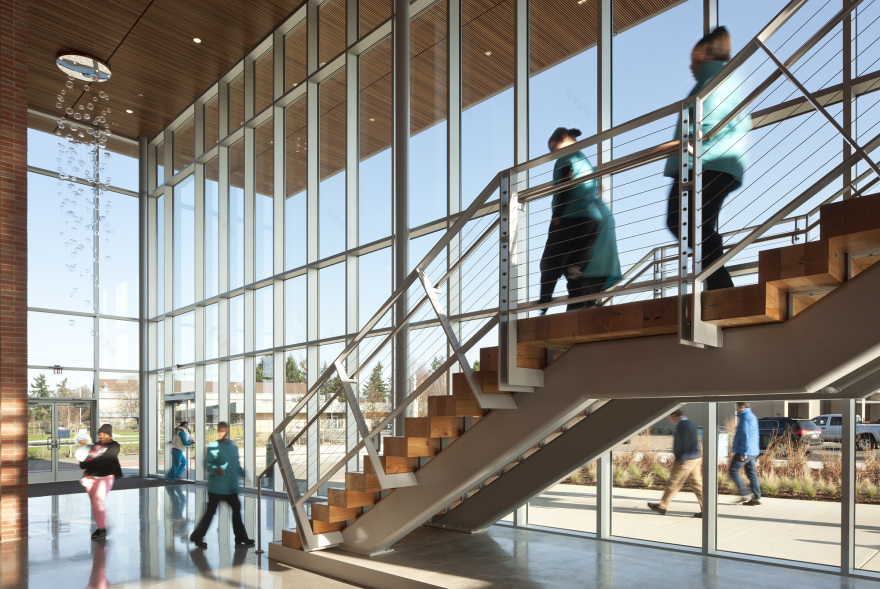 绿色环保的健康科学大楼-13