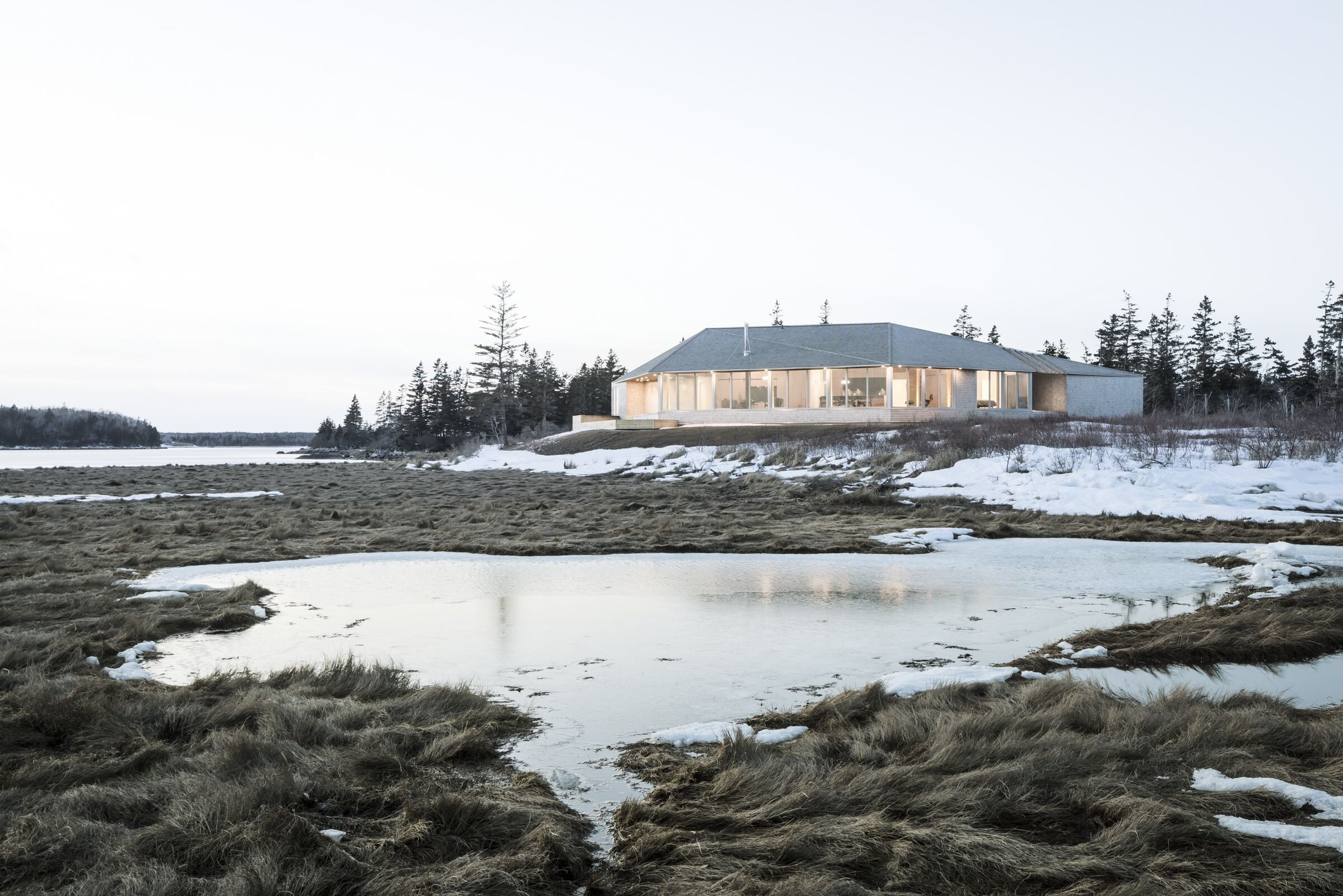 盐水草堆灵感,加拿大海边度假屋-26