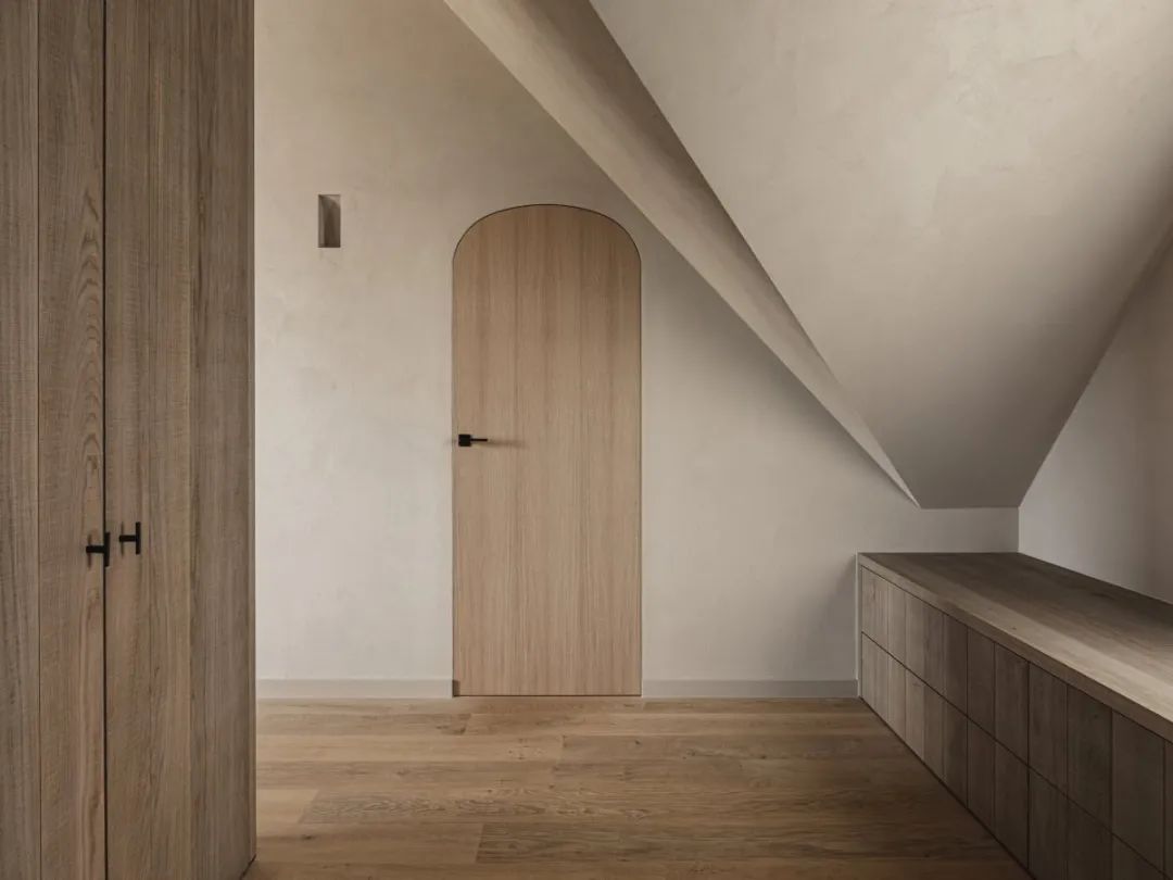 极简奢华的空间美学 · 比利时 Kortrijk jk House丨Laura Calleeuw-82