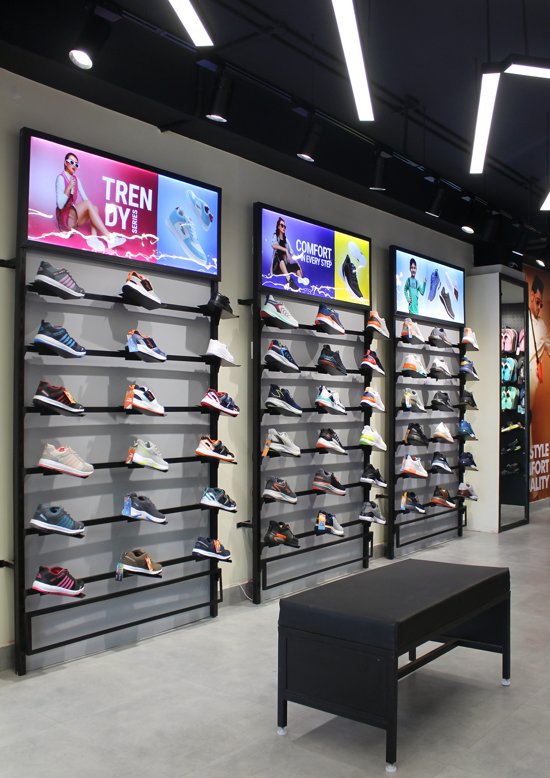 Asian Footwears独家品牌门店设计丨印度-3