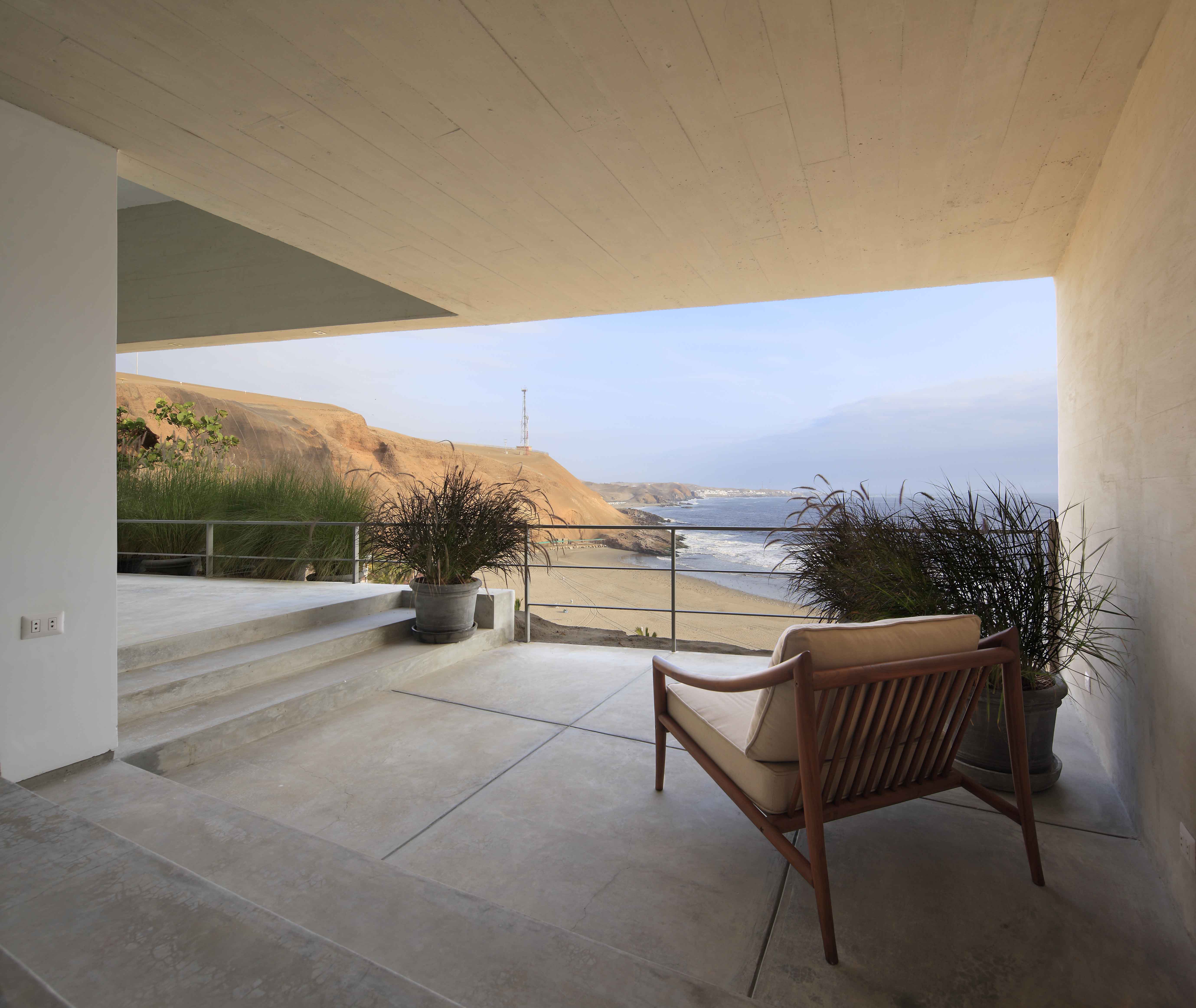 秘鲁利马海景别墅，白盒子的生活空间-50