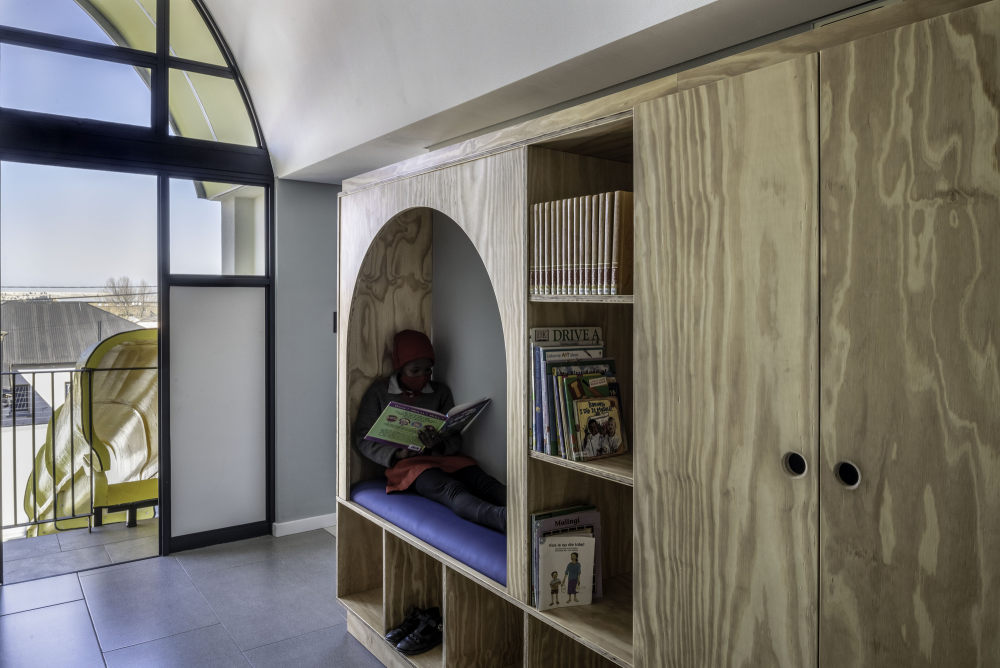 南非约翰内斯堡 Salvazione 基督教学校 | 温馨趣味的室内设计-33