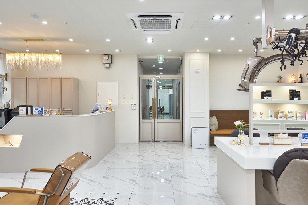 40 平现代美容院设计，打造温馨氛围-14