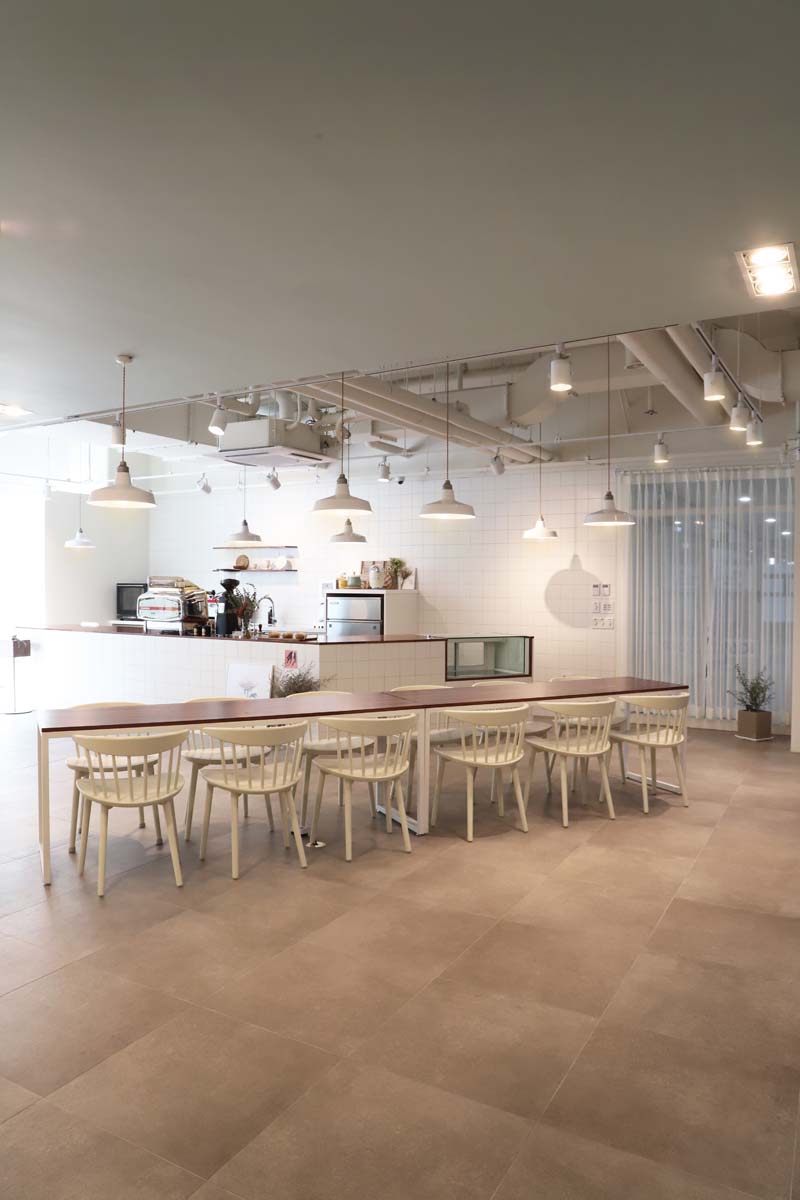 30 坪舒适氛围的咖啡馆设计-16