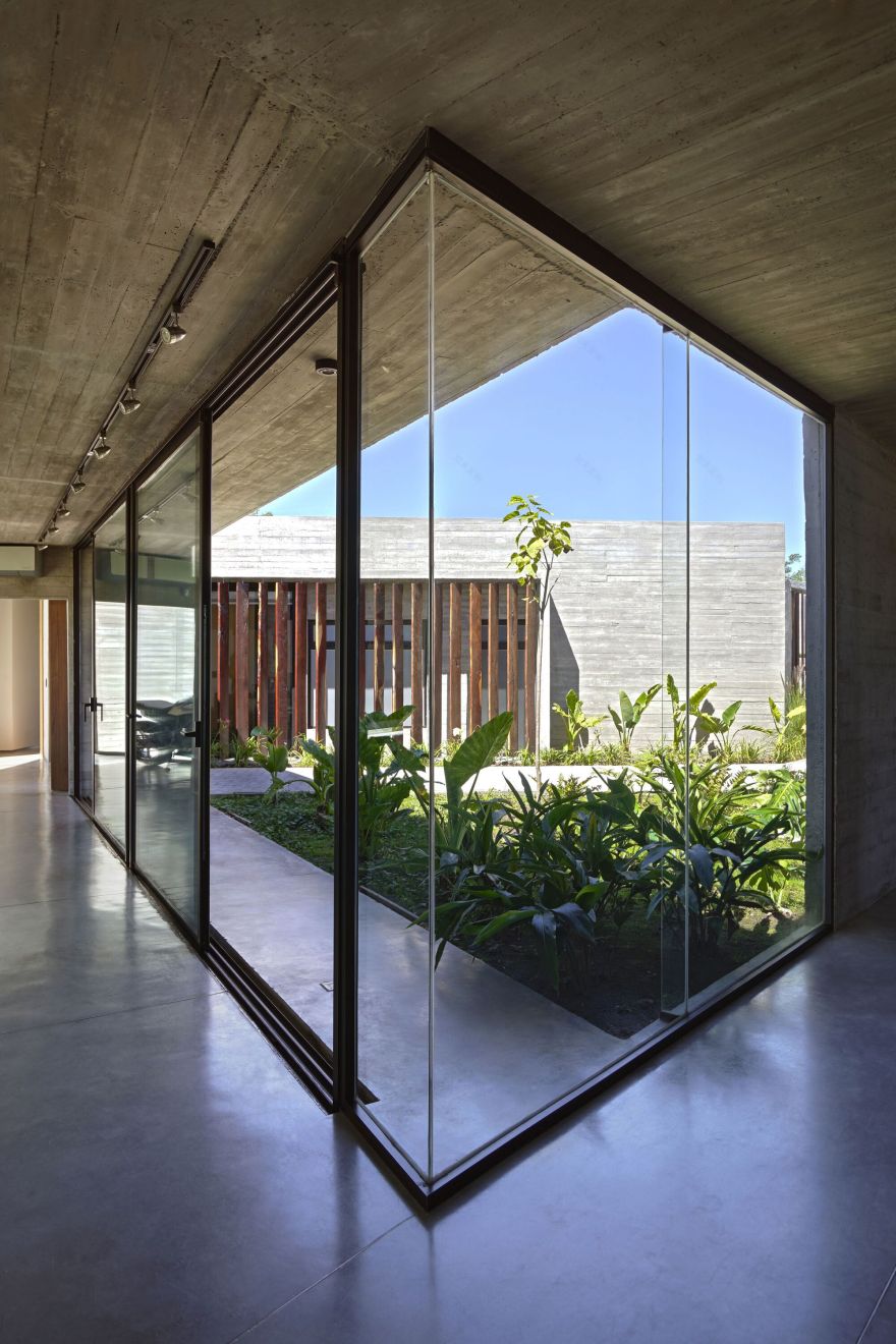 保罗之家丨阿根廷布宜诺斯艾利斯丨Besonias Almeida Arquitectos-29