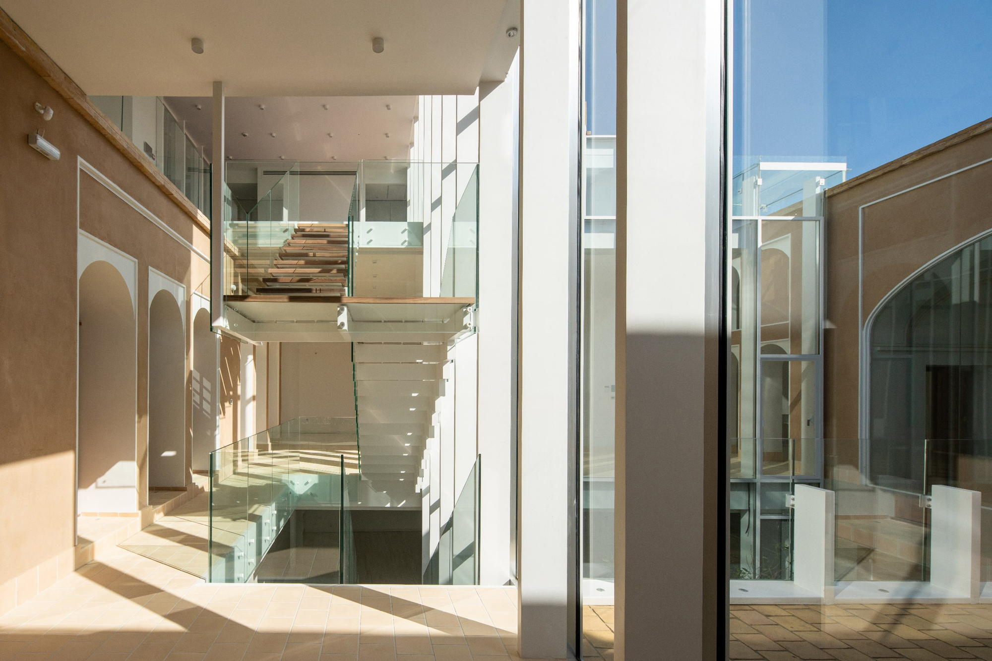 HOME,建筑设计办公室的逻辑流程丨伊朗-11