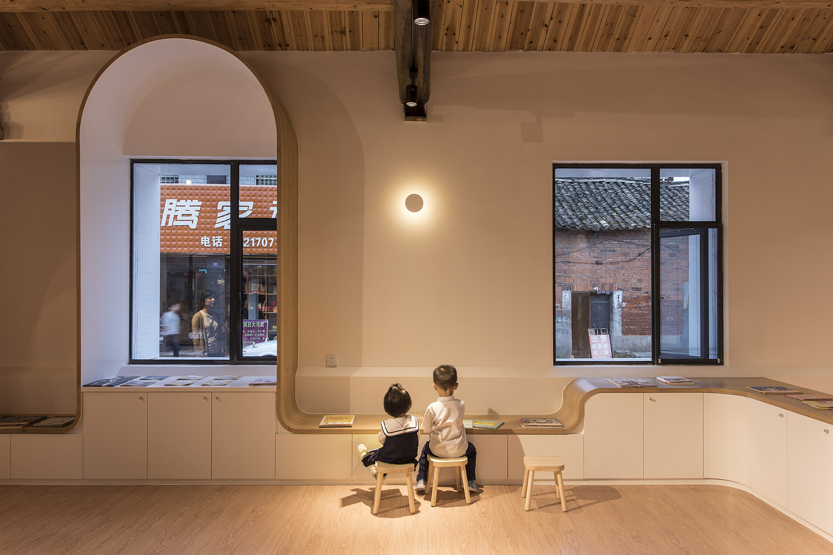 “小城故事”：两座旧厂房的新生，贵州 / 未来以北工作室-98