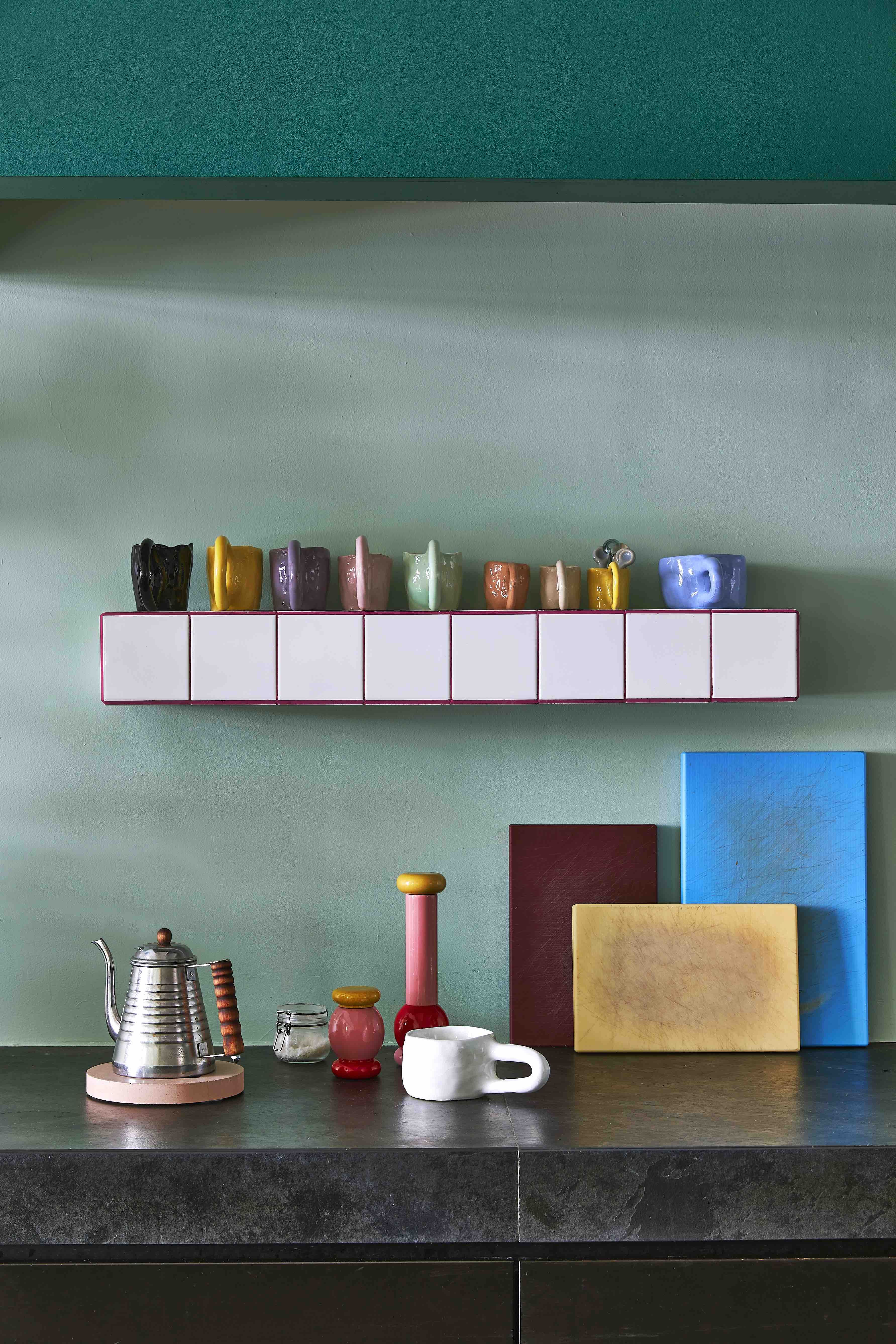 色彩斑斓的 70、80 年代复古公寓设计-9