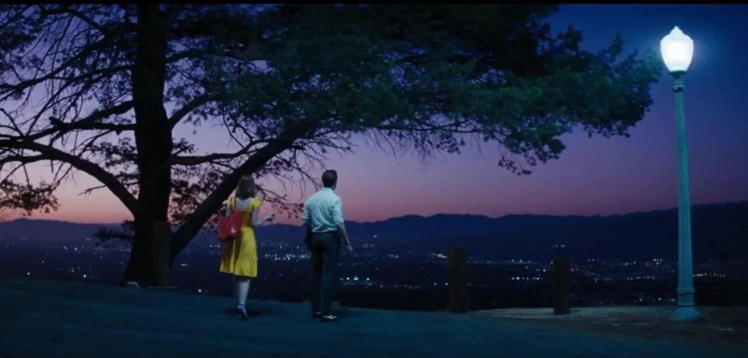 会展湾水岸·水云间艺术中心 | 流动空间的诗意栖居-5