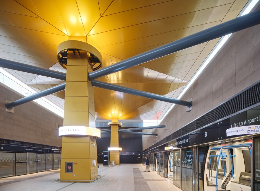 卢顿直接航空铁路运输公司丨奥雅纳公司-45