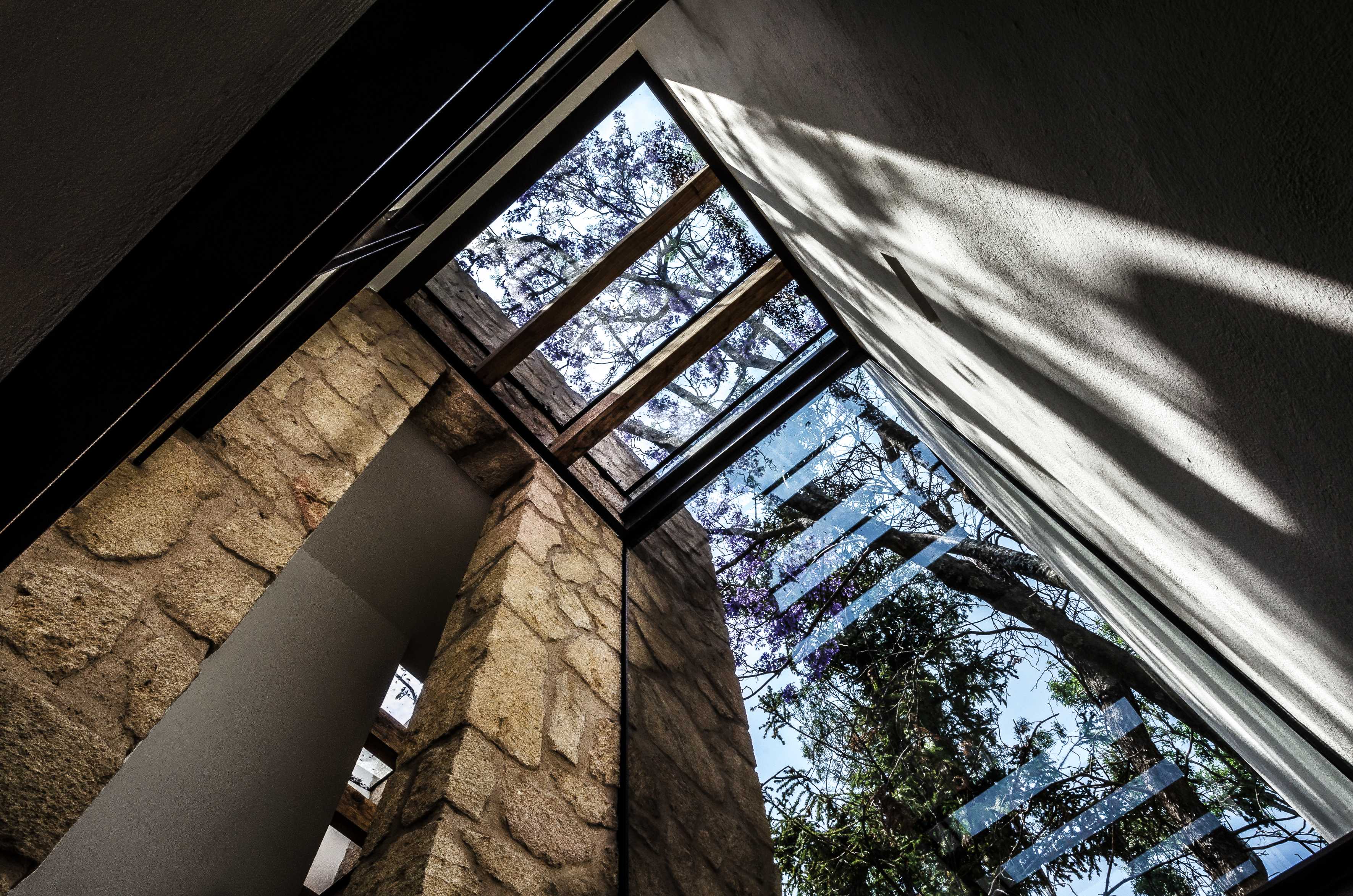 卡萨基埃塔 12 号住宅 | 自然与设计的和谐交融-31