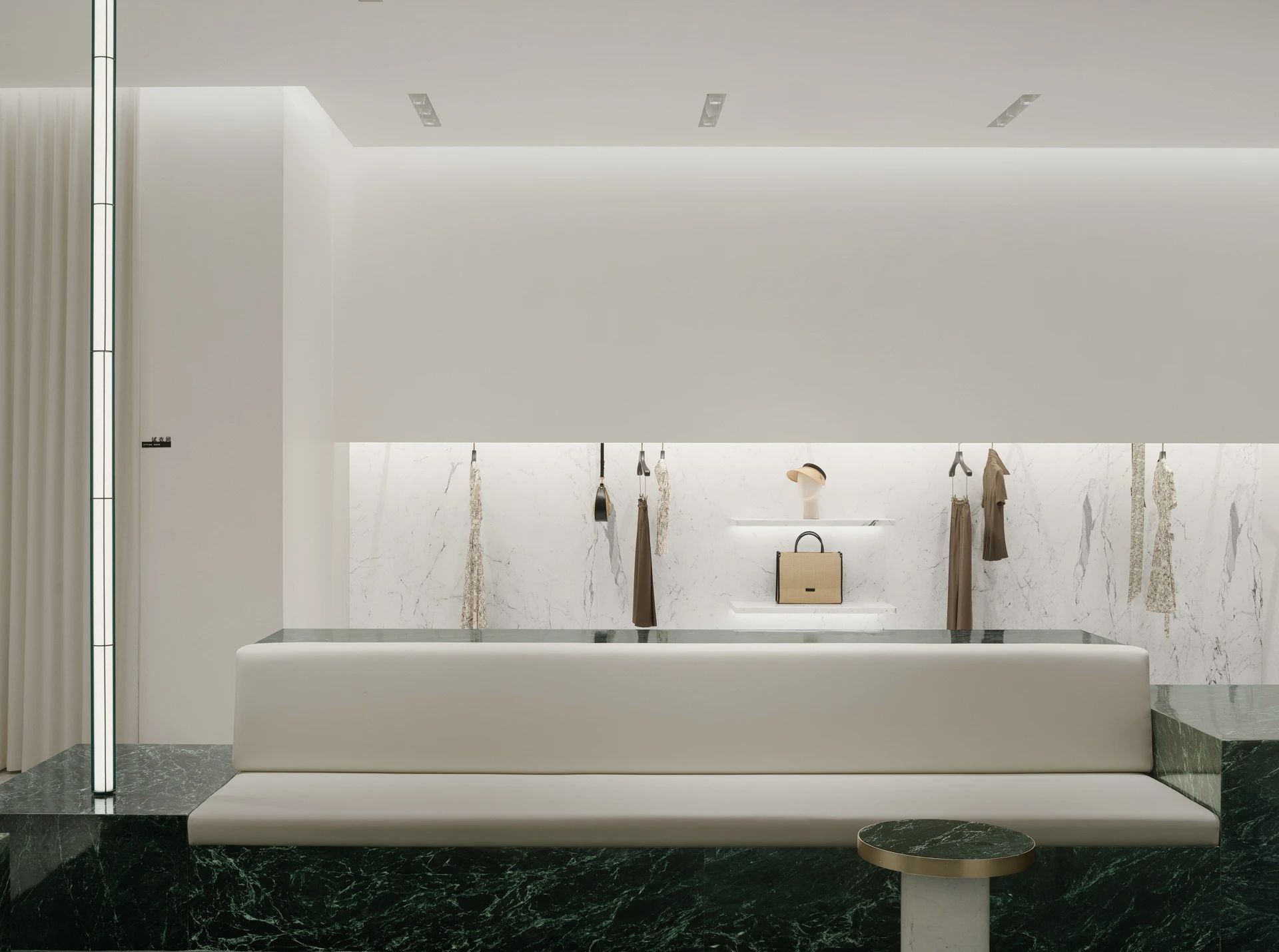 NEXY·CO与青山周平成都万象城大师旗舰店丨中国成都丨B.L.U.E.建筑事务所（青山周平）-36