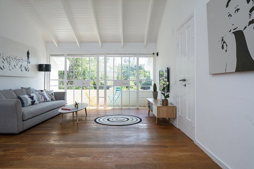 一见钟情 · 以色列特拉维夫两层住宅设计丨Studio Dulu-11