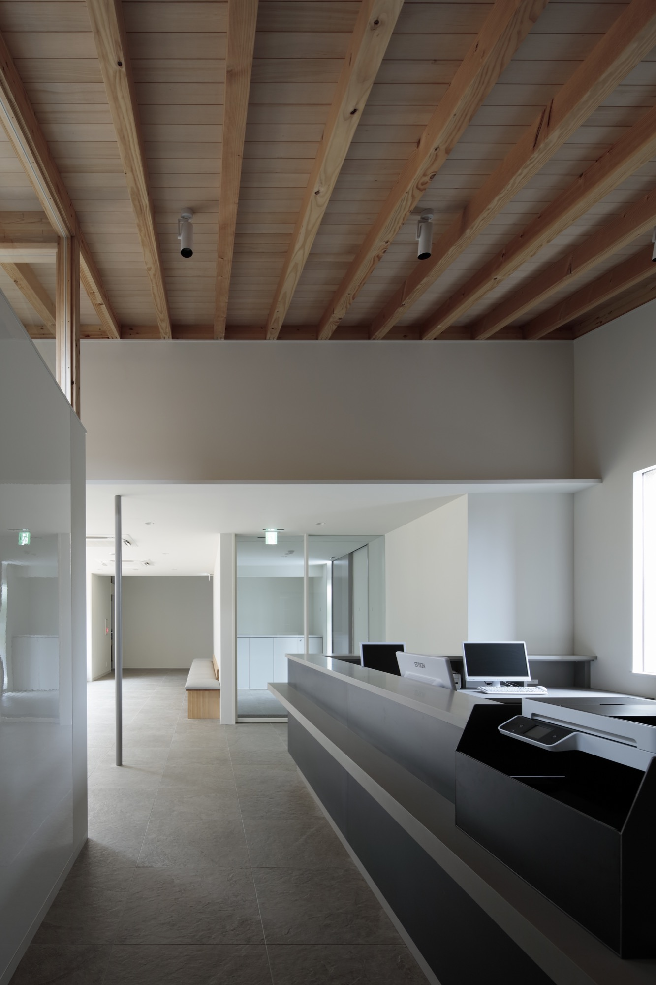 森のクリニック丨日本神奈川丨新素材研究所-3