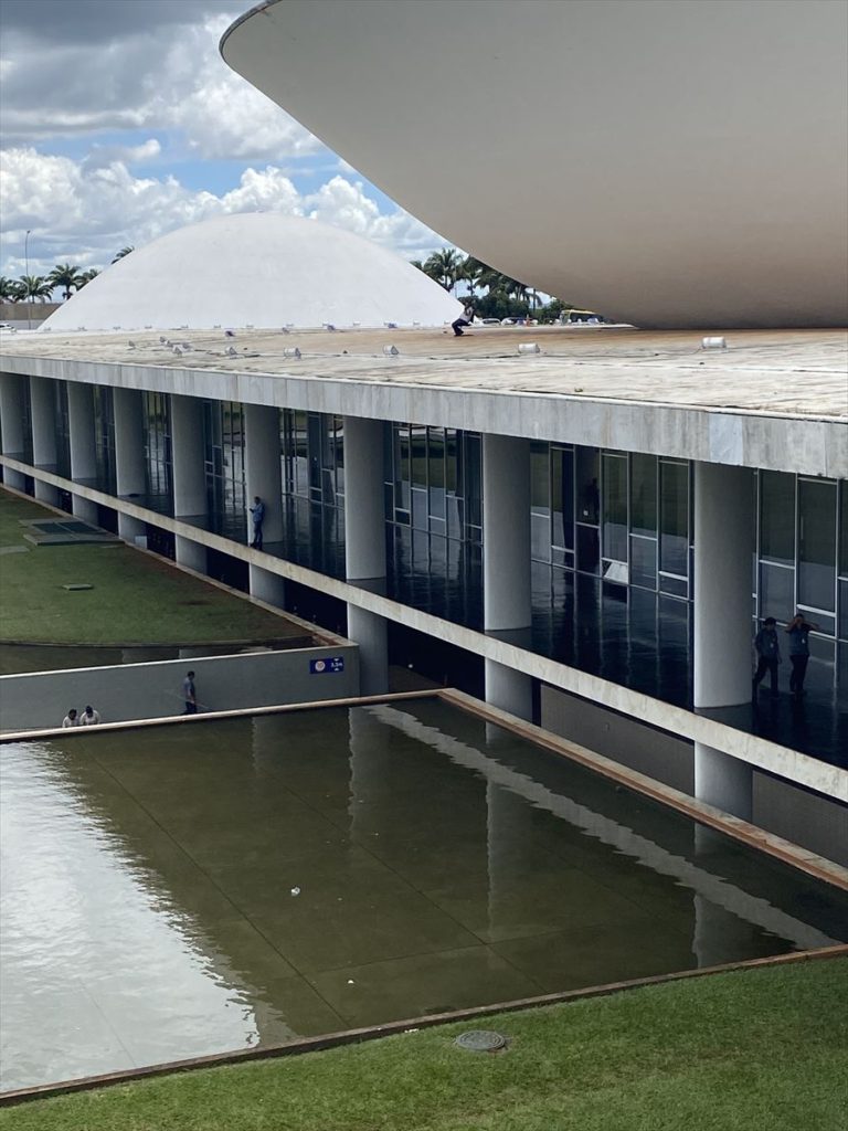 巴西利亚三权广场及周边建筑丨巴西巴西利亚丨奥斯卡·尼迈耶（部分建筑）,卢西奥·科斯塔（部分合作）-37