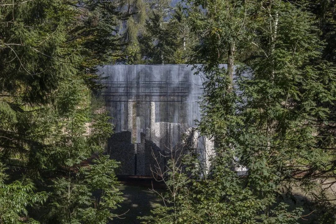 骶骨的；骶部的丨意大利丨Edoardo Tresoldi-62