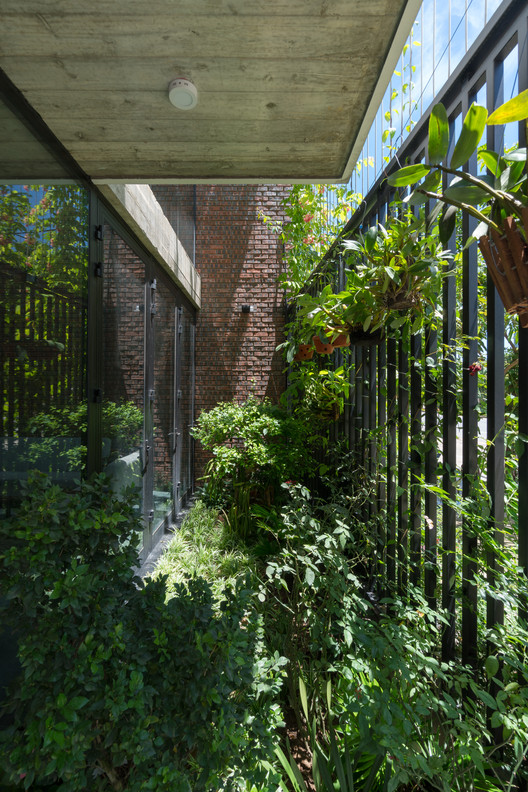 越南 V3 住宅——闹市中的宁静空间-18