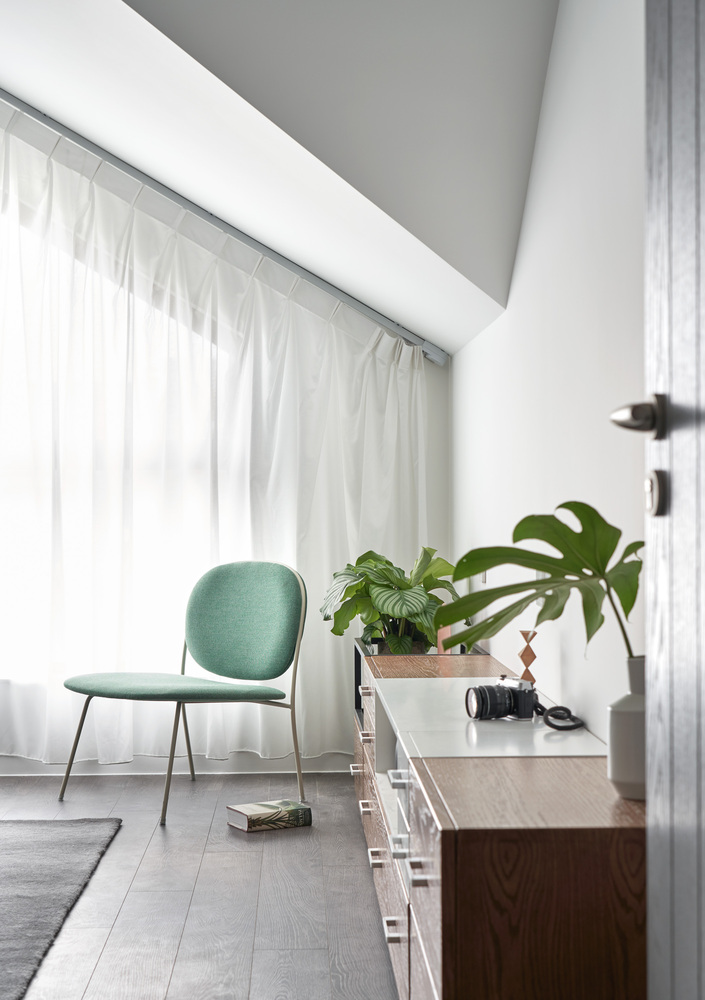 北京 Starburst House 的倾斜天花板挑战-63