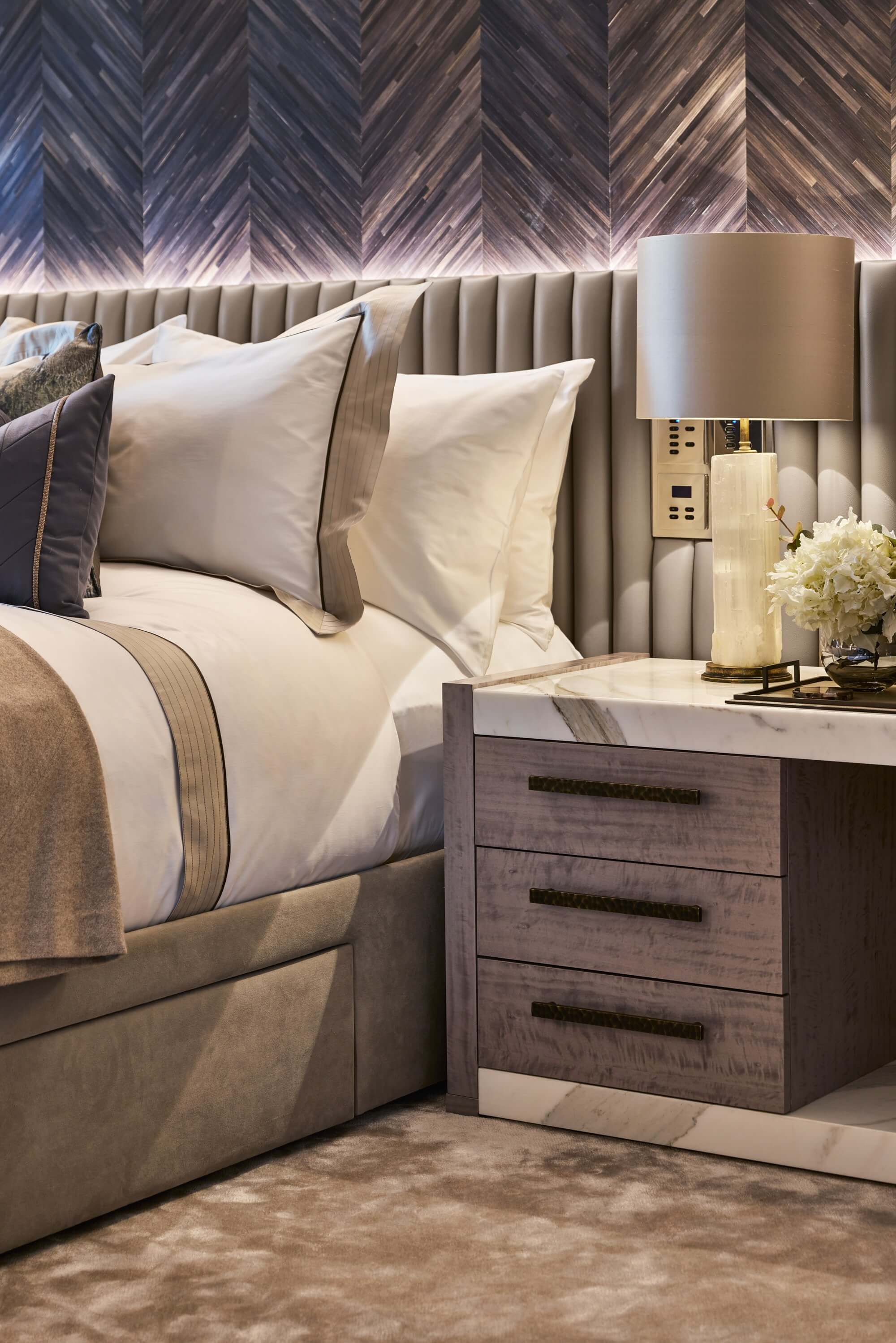 One Hyde Park Parkside Apartment Elicyon-16