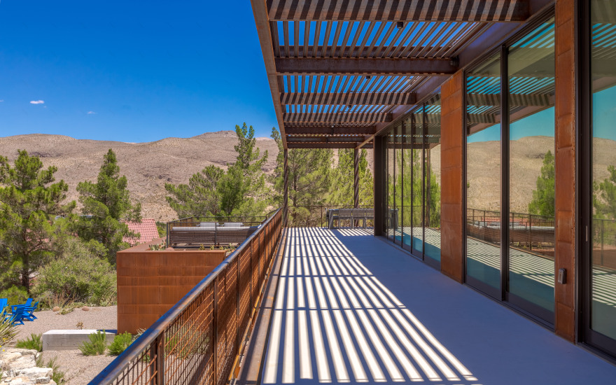 minimum/MAXIMUM | PUNCH-22