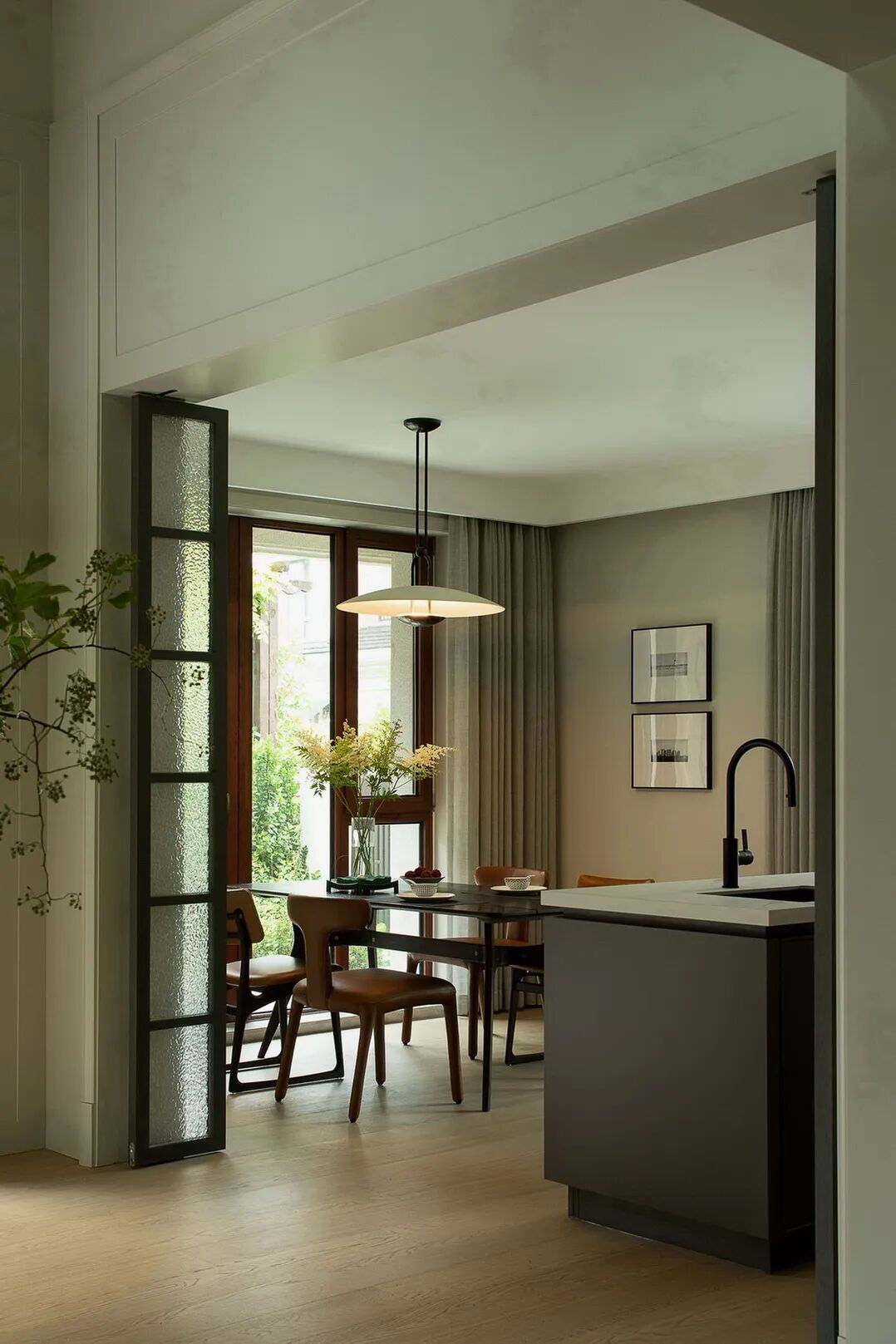 栖于自然与极简之间:一位服装设计师的治愈之家丨中国北京丨尚层装饰-51