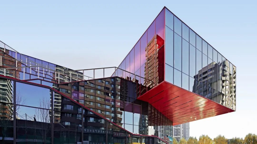 购物中心屋顶变跑道，颠覆传统空间设计-137