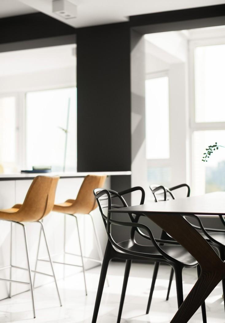 极简温暖的空中别墅设计-27