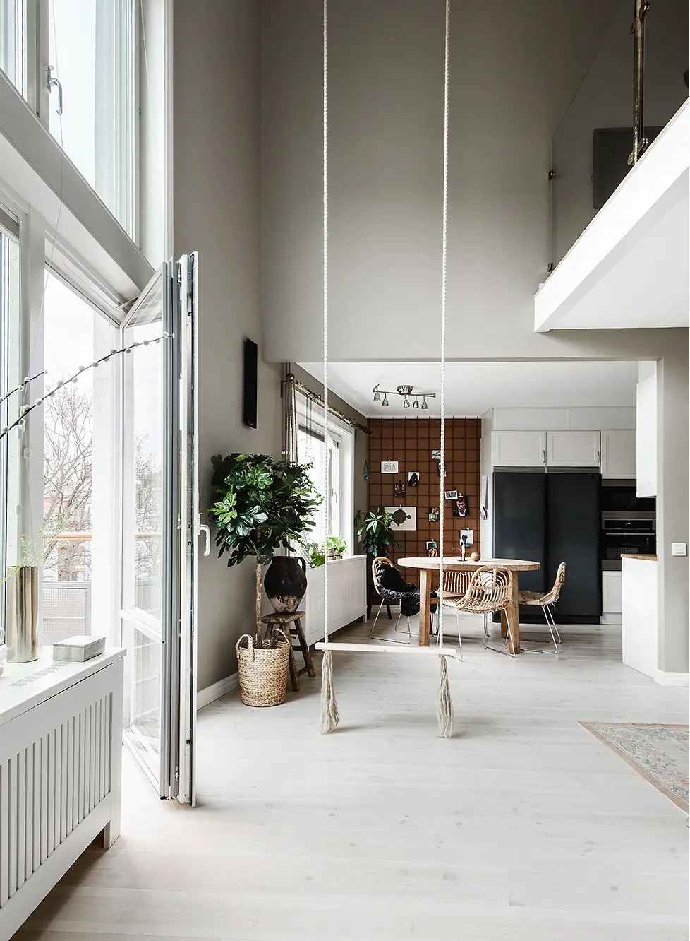 客厅里的秋千 | 打造全家乐享的游戏空间-2