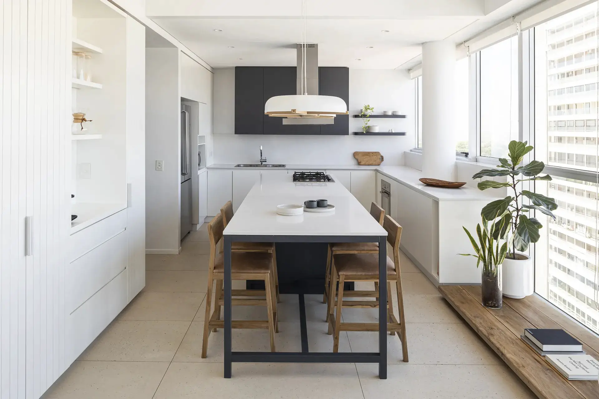 阿根廷新楼现代设计师公寓 | 空间利用与隐私完美结合-1