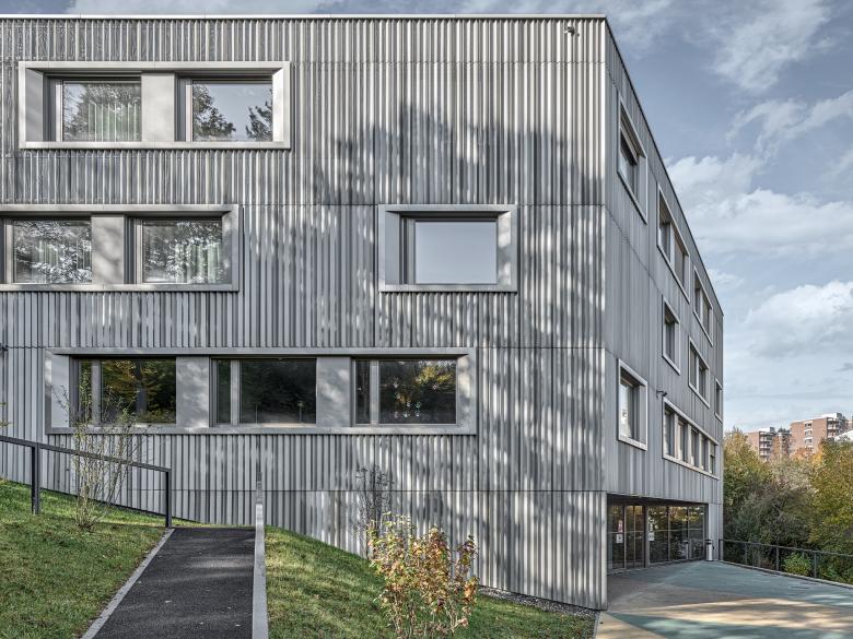 儿童和青少年精神病学丨瑞士丨phalt Architekten-2