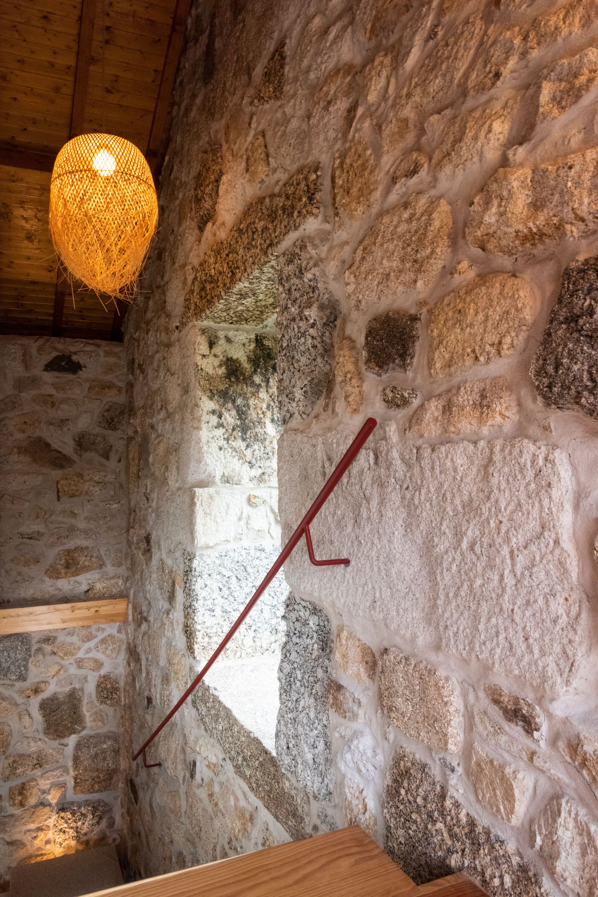 粮仓改造丨葡萄牙丨Maria José Pinto Leite-40