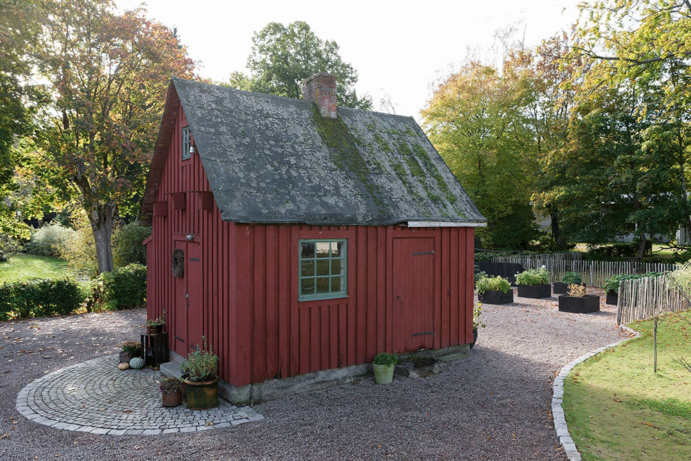 瑞典复古车站住宅，独特的红砖建筑魅力-16