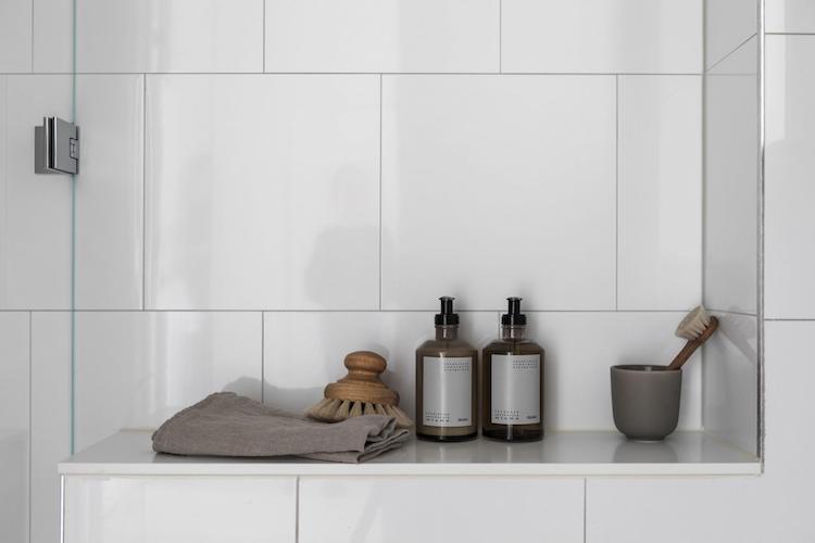 Ana Degenaar: How To: Color Accents In A Minimal Home-11