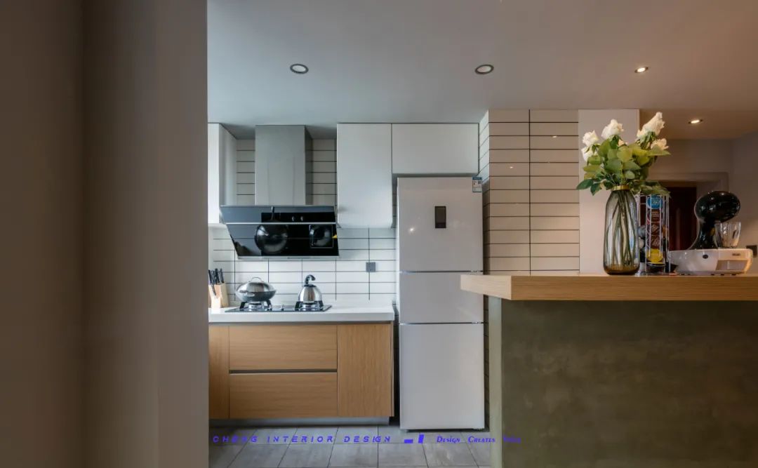 芜湖世贸滨江花园翠铂湾 | 工业风咖啡公寓的舒适与安稳-40