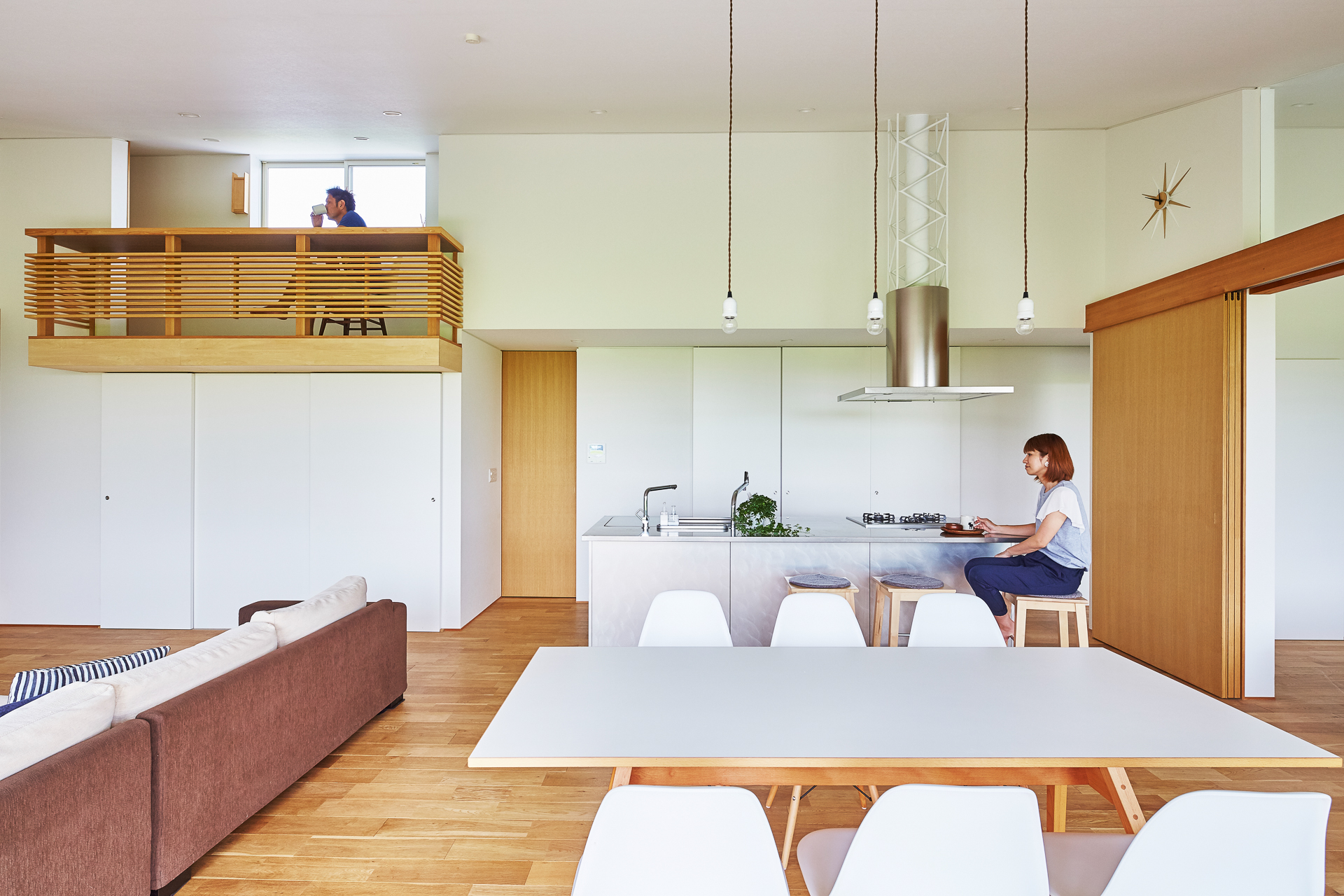 卡瓦哈拉之家——现代简约的私人住宅设计-8