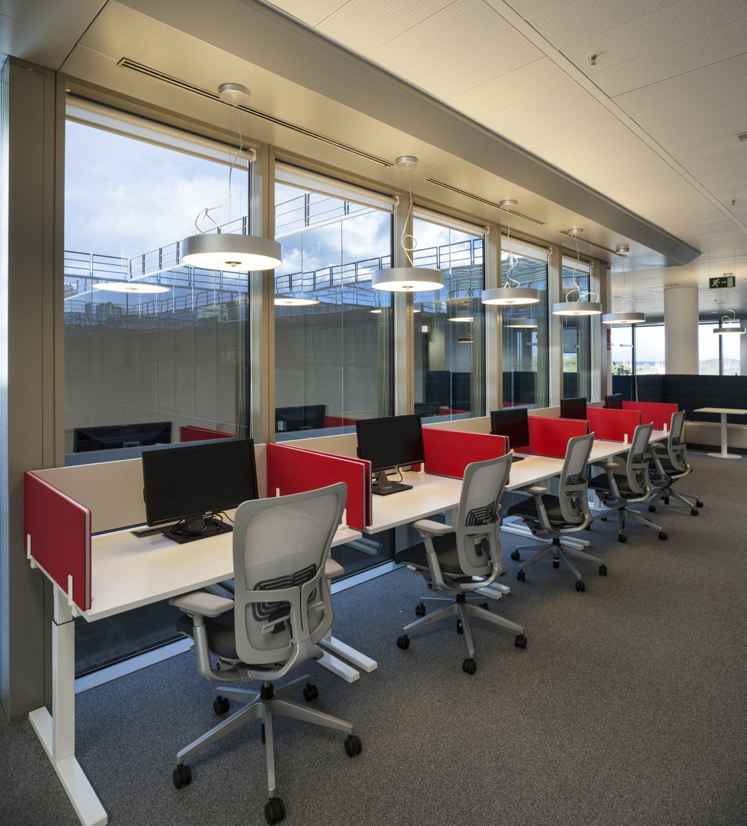 Inside Microsoft’s New Madrid Office  3g office-10