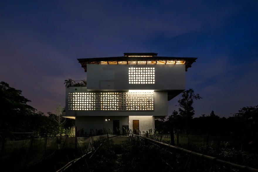 越南阶梯住宅:层层悬挑打造通透室内环境-2