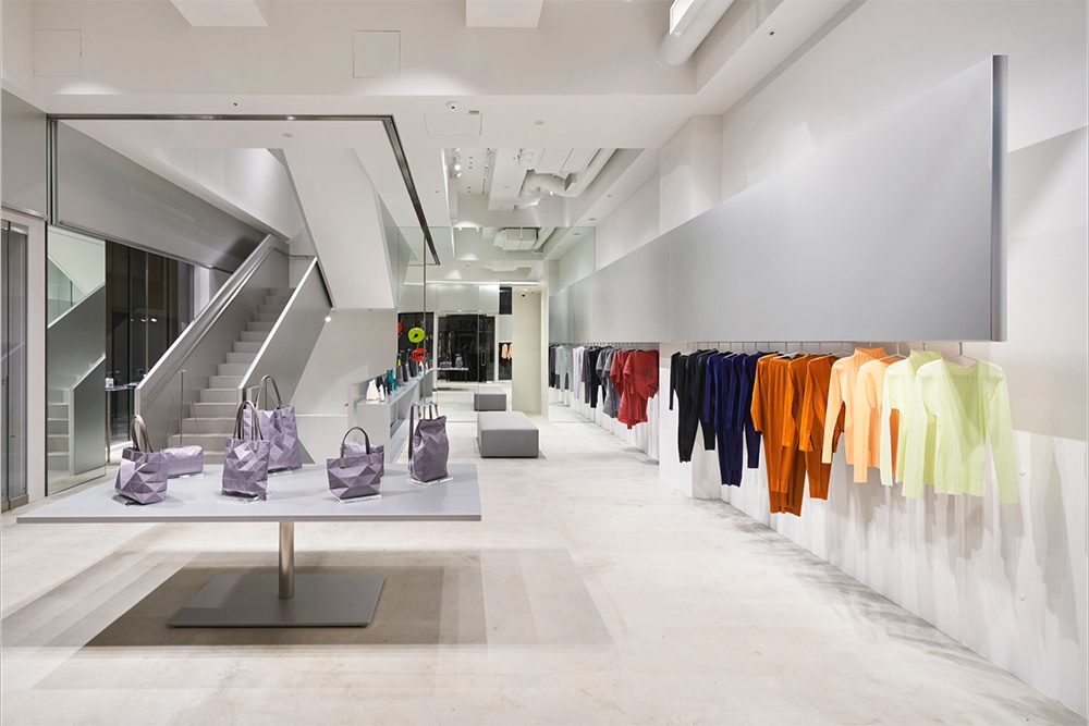 ISSEY MIYAKE GINZA 店丨日本东京丨Tokujin Yoshioka-0