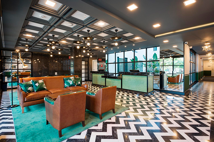 西班牙马德里 Room Mate Valeria 酒店——热带风情的设计盛宴-2