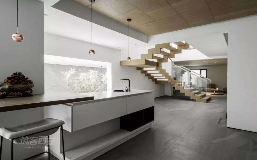 卧室变楼梯，颠覆性的复式空间设计-30