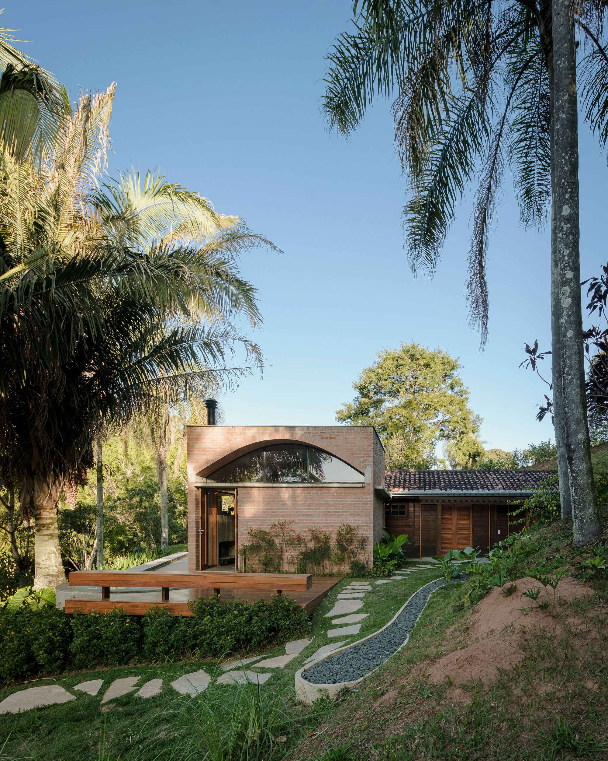 Sítio Rio Acima 改造丨巴西丨Denis Joelsons-12