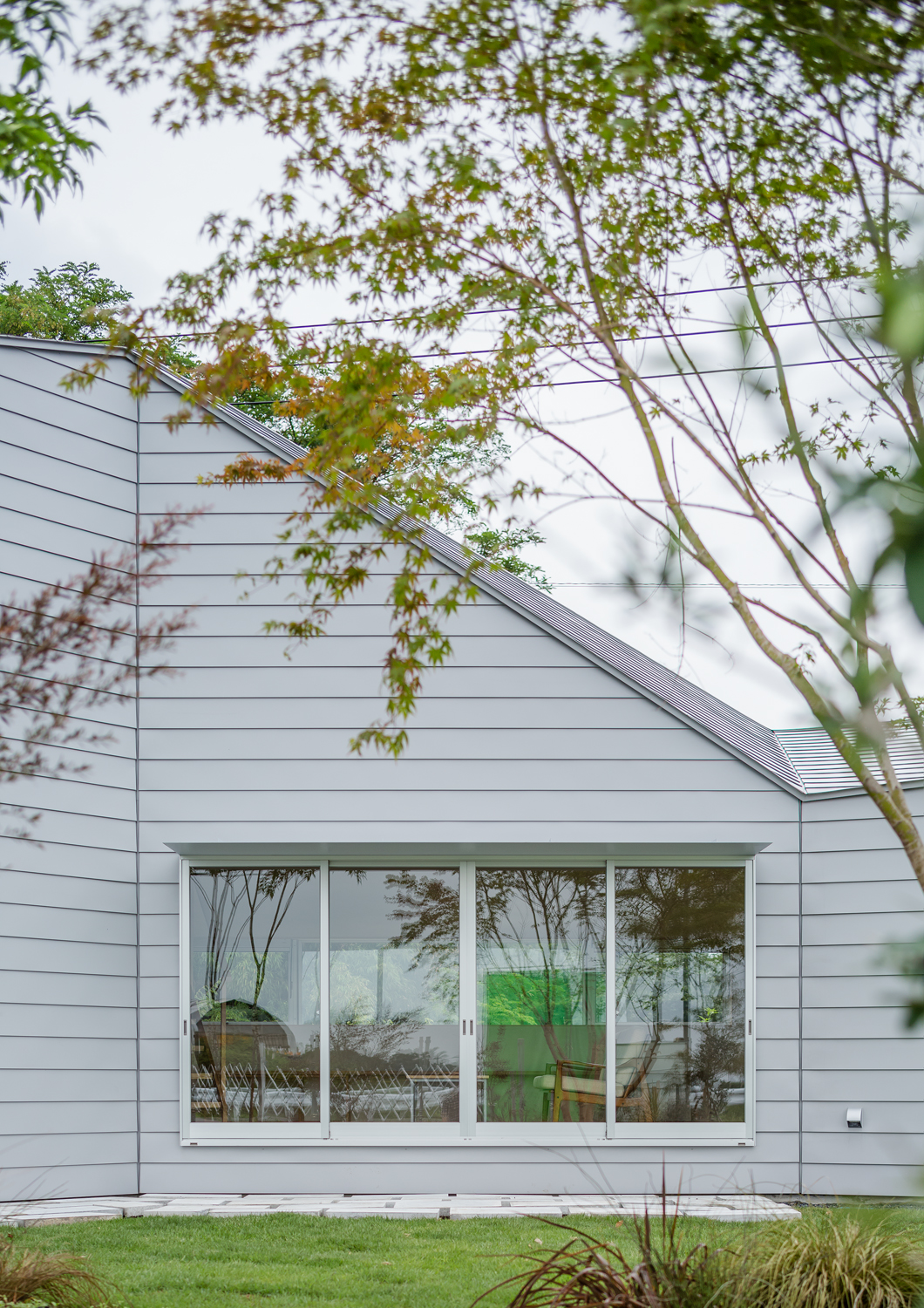 融合自然的日本 Aonashi 住宅-15