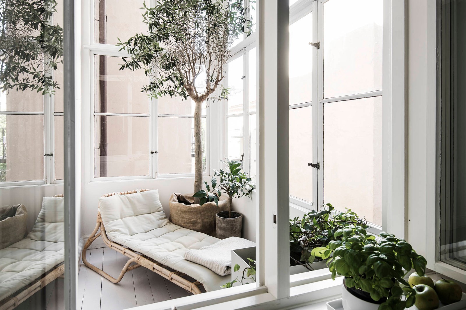 193㎡黑白两色的极简优雅家园-23