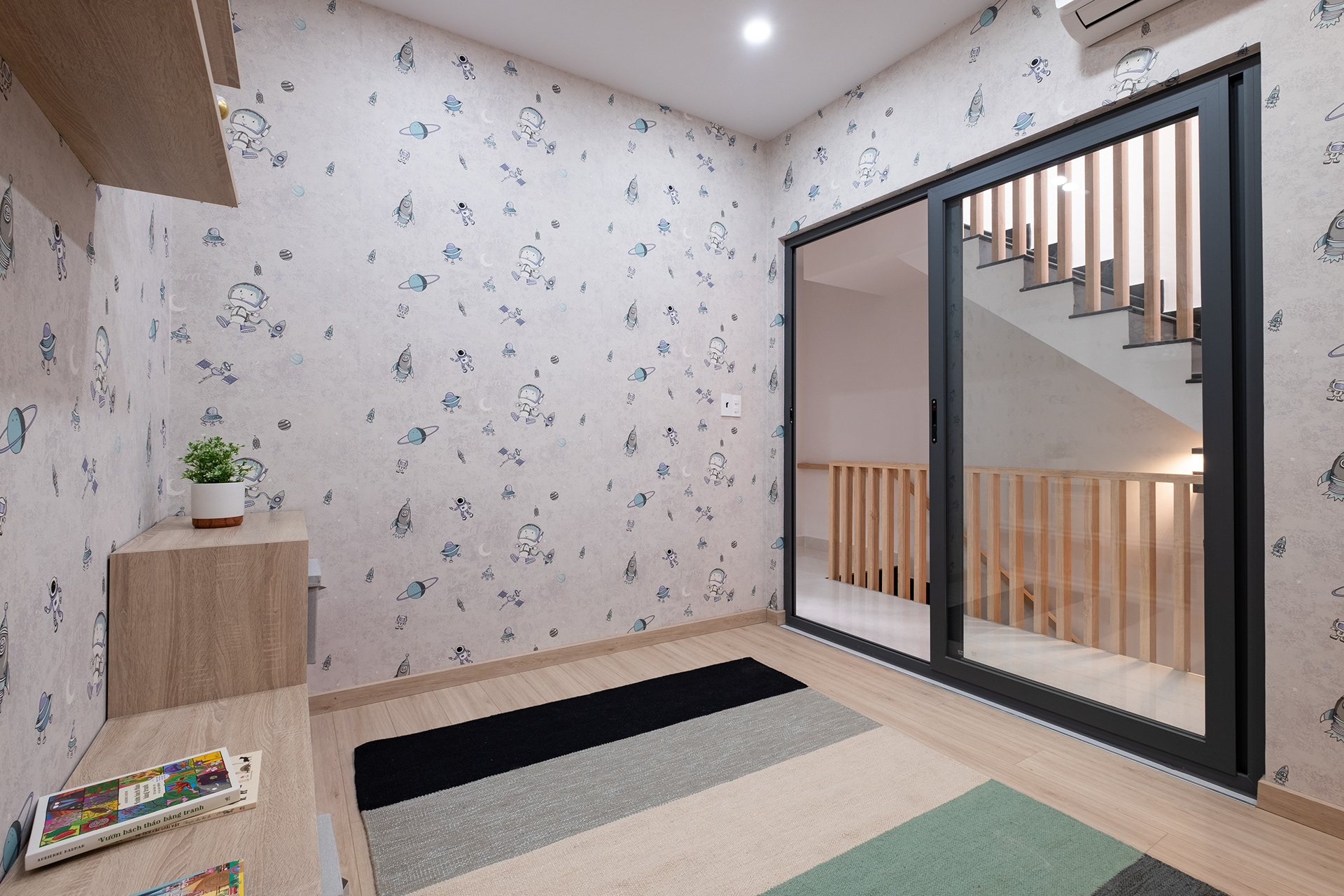 HOME STYLING / THE SOL CITY - NPLK HIỆN ĐẠI-24